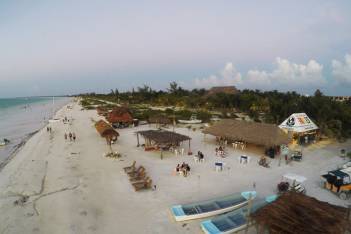 Raices Beach Club and Marina